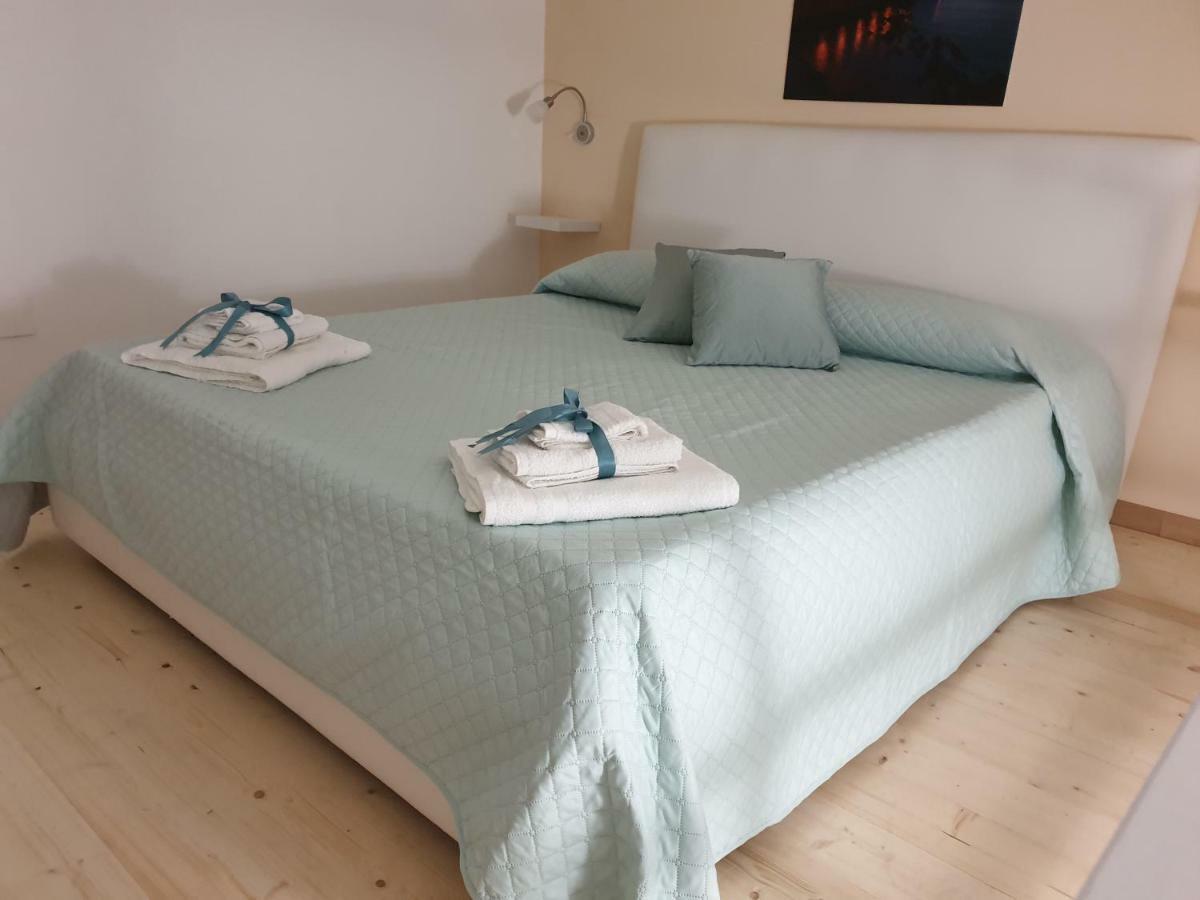 锡拉库扎La Petite Maison公寓 外观 照片